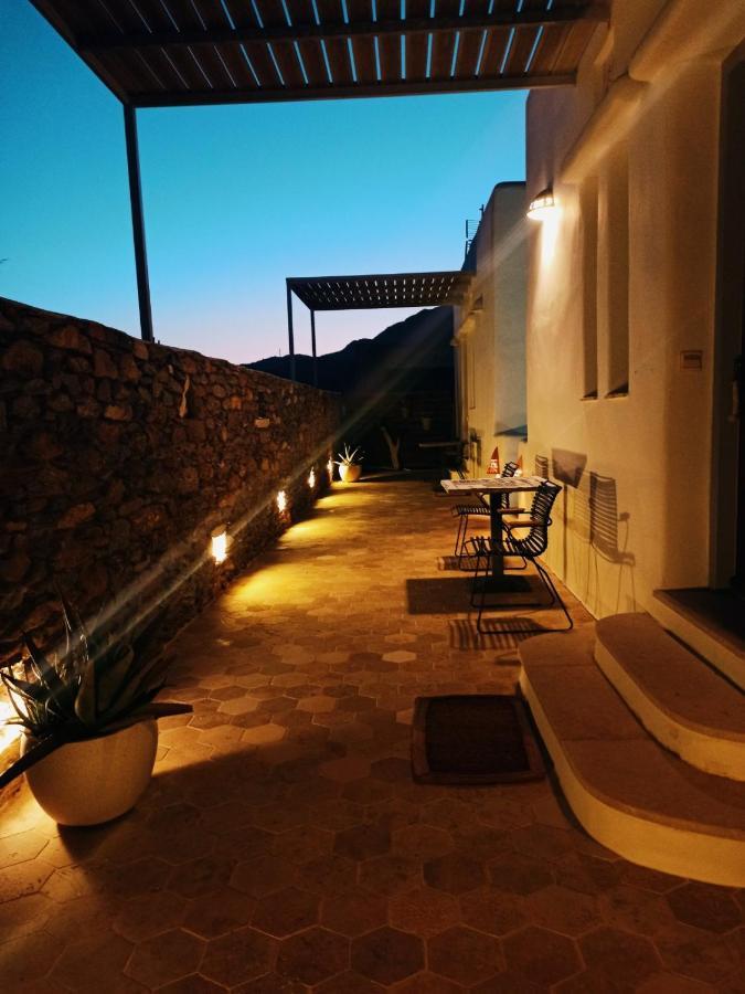Panormos Art Villas & Suites מראה חיצוני תמונה