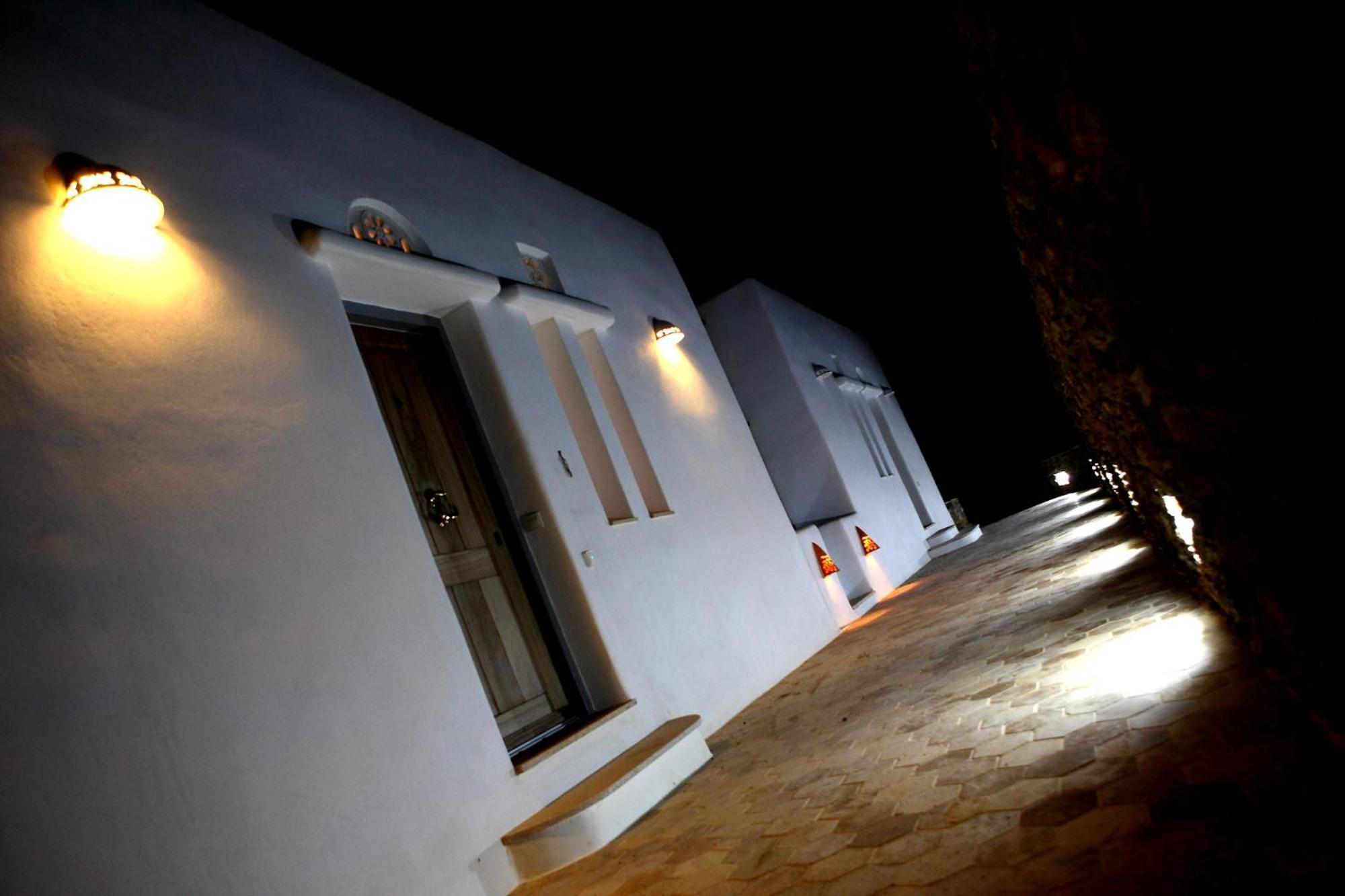 Panormos Art Villas & Suites מראה חיצוני תמונה